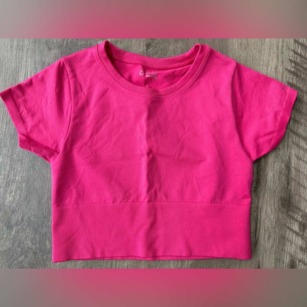 Offline by Arie Seamless Shirt